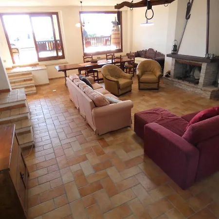 Scappo In Umbria, La Vallata Villa Parrano