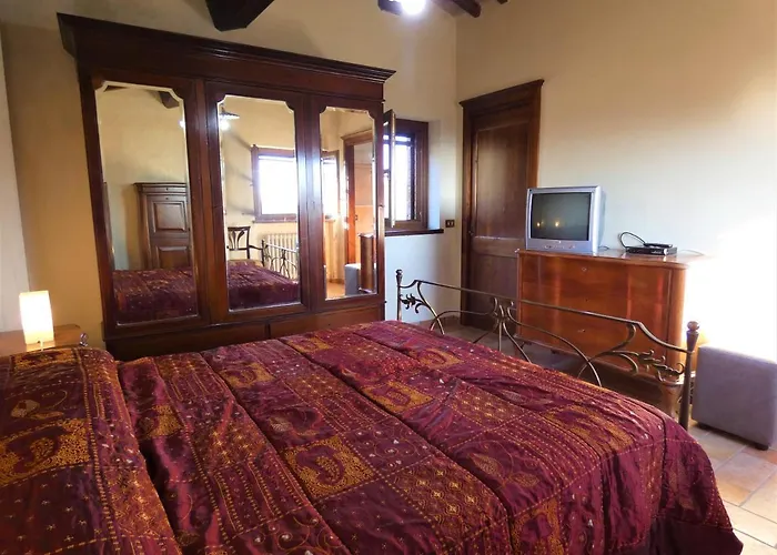 Scappo In Umbria, La Vallata Villa